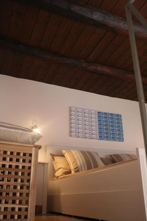 Apartment 25 Napoli Bagian luar foto